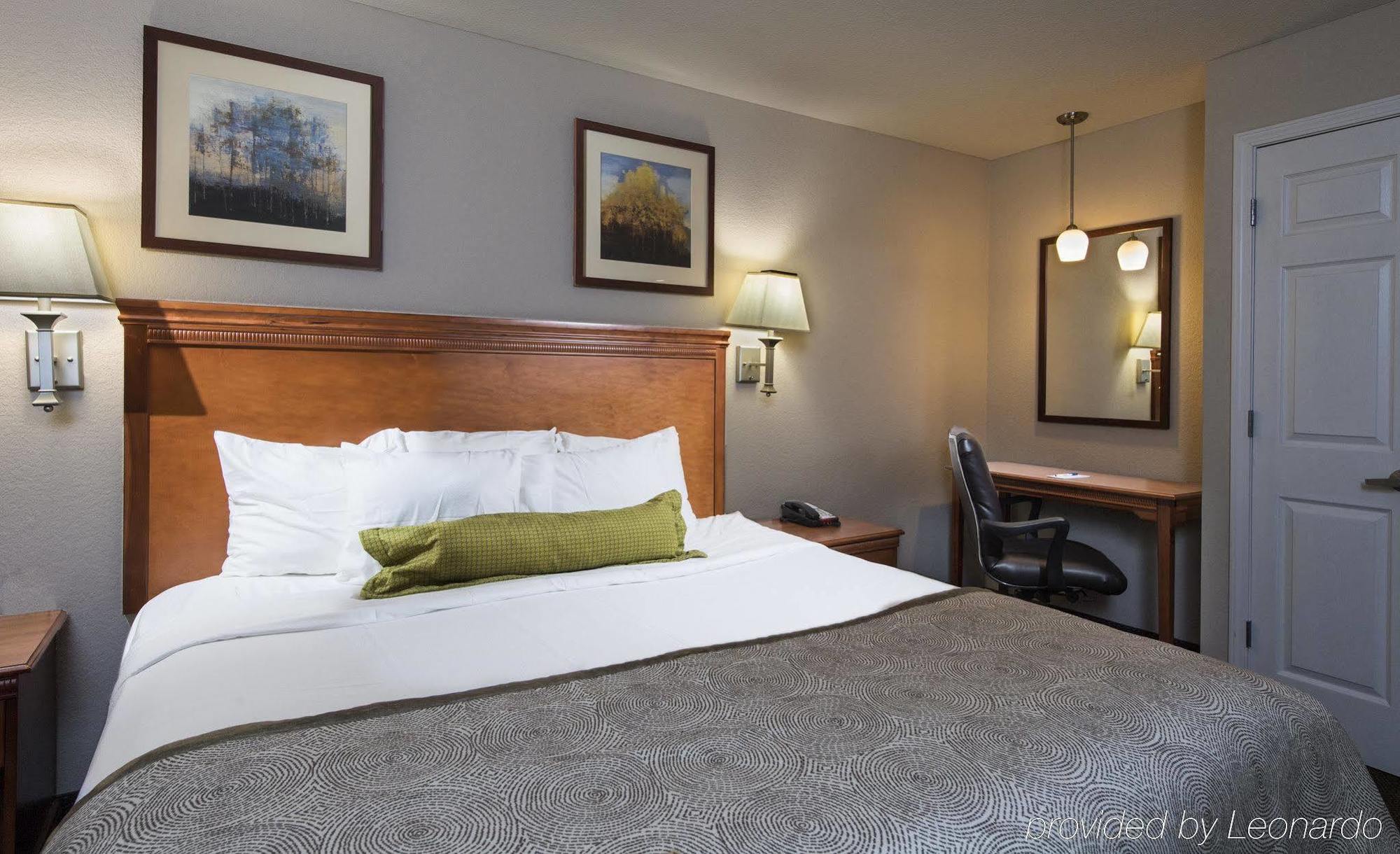 Candlewood Suites Macon, An Ihg Hotel Exterior photo